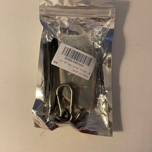 BMW Logo key fob Keychain Black Leather & Key Fob Cover in Black NWT - Picture 5 of 6